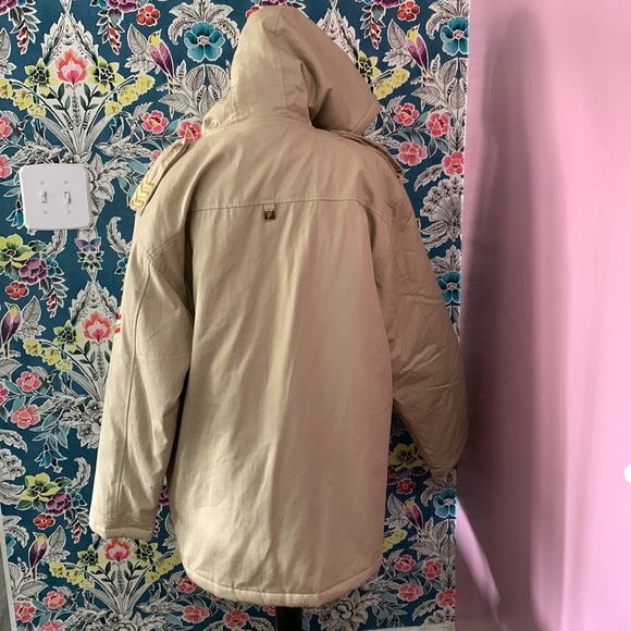 Bare Fox Mens Coat - Picture 2 of 5